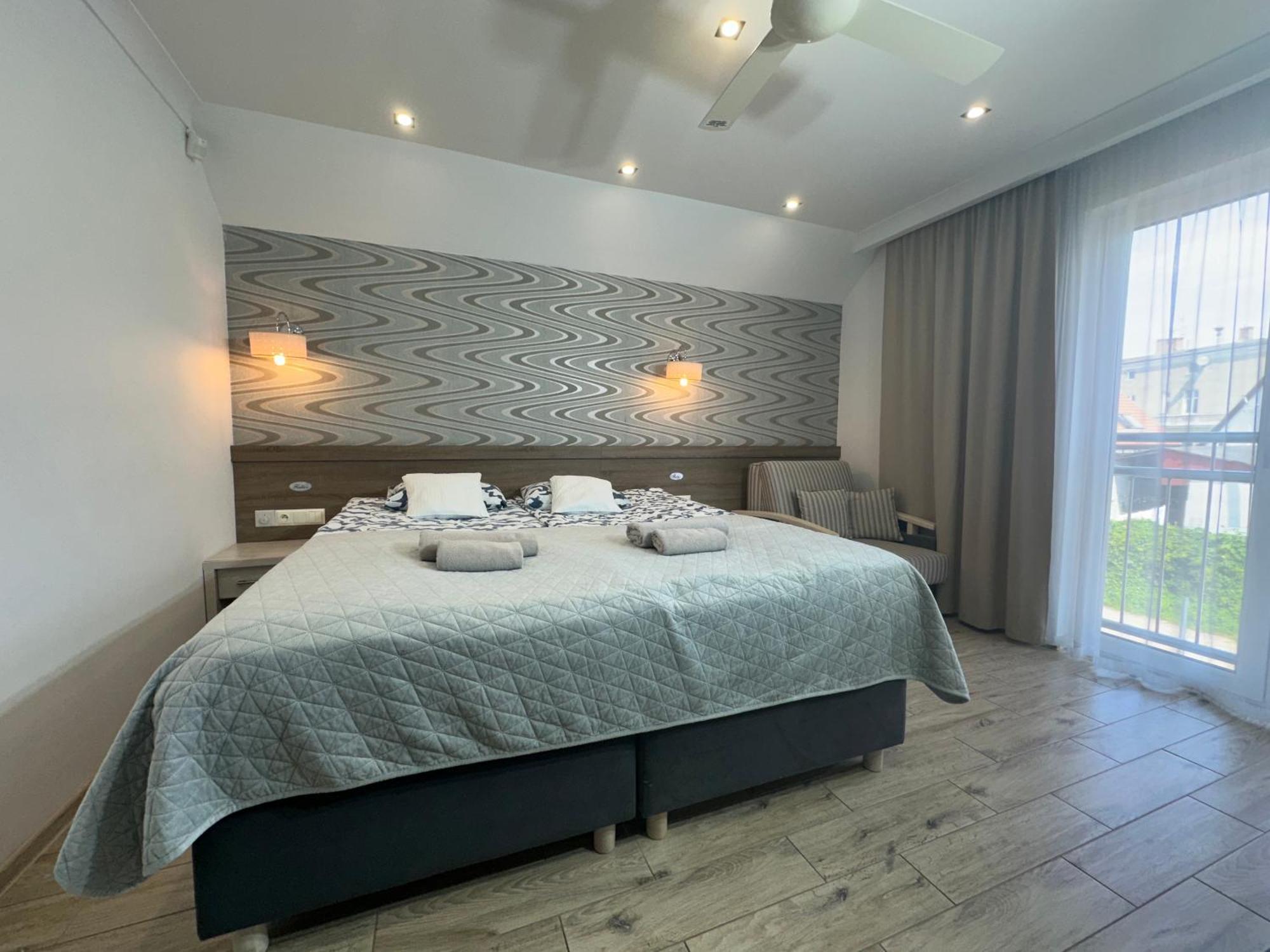 Helios Bed & Breakfast Ustka Exterior photo