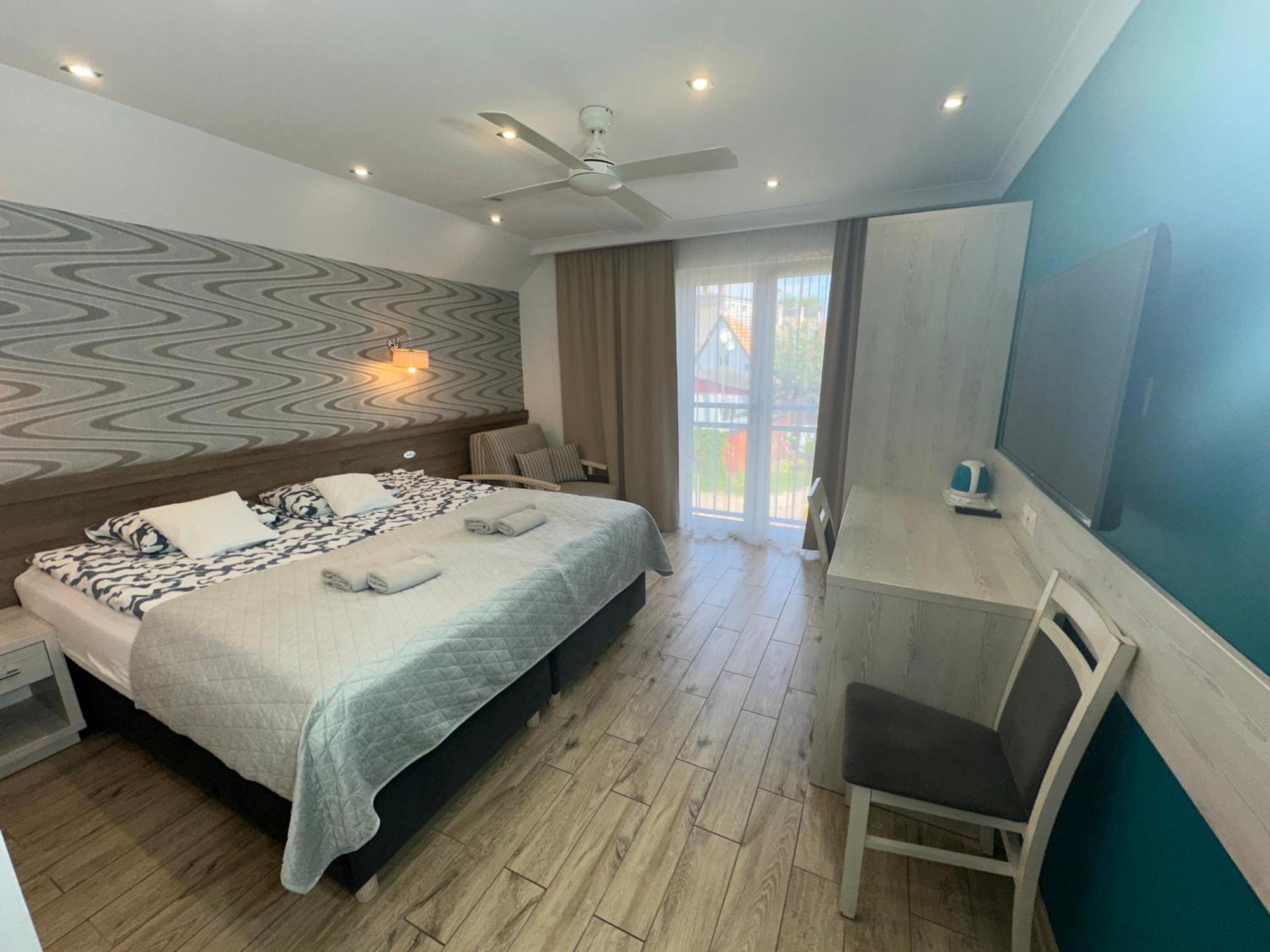 Helios Bed & Breakfast Ustka Exterior photo